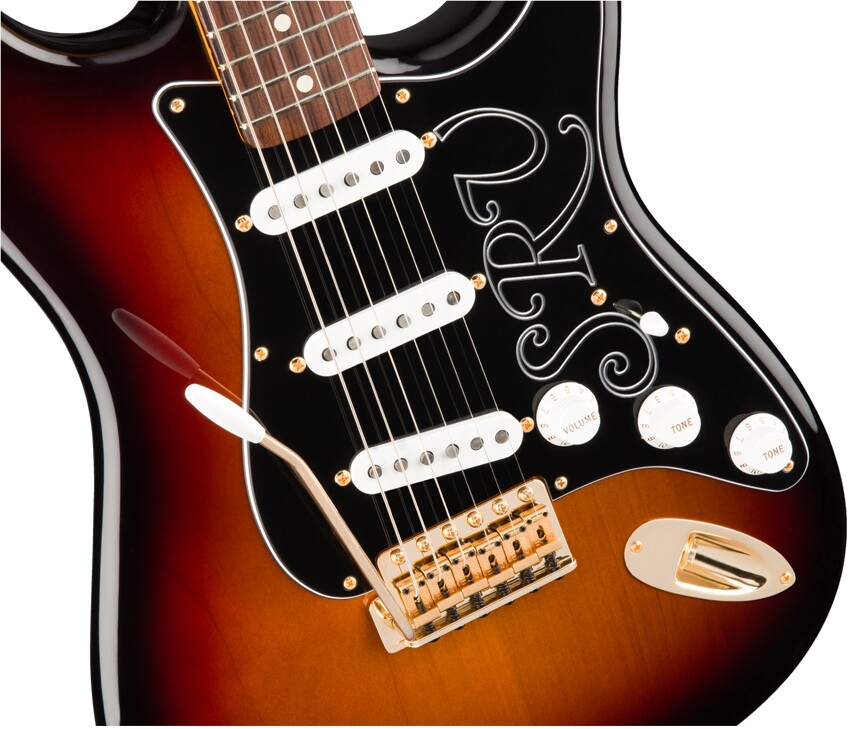 Guitarra Fender Signature Stevie Ray Vaughan Stratocaster 3 Color Sunburst 0109200800