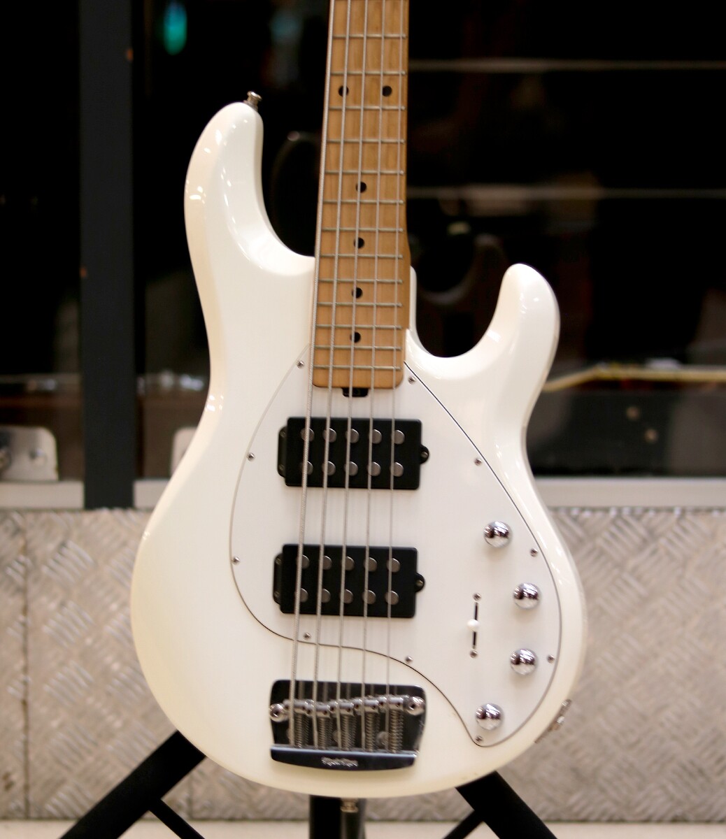 Contra Baixo Music Man Stingray5 HH White "Semi-Novo"