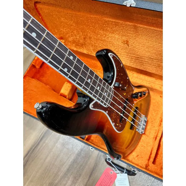 Contra Baixo Fender American Vintage II 1966 Jazz Bass